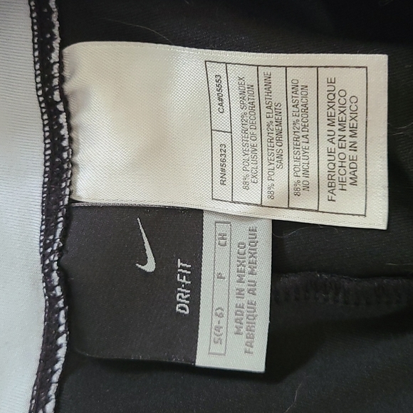 Nike dri-fit Capri sz s - Picture 4 of 4